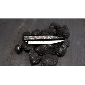 Couteau pliant Le terril manche en charbon (finition poli)