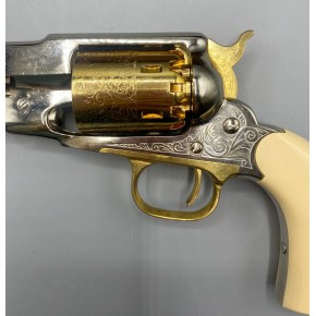 Coffret de 2 revolvers PIETTA Remington 1858 et Remington Pocket  Doré