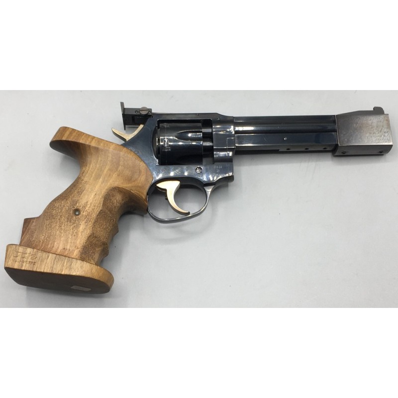 Revolver Manurhin MR32 Match Calibre 32 S&W Long d'occasion