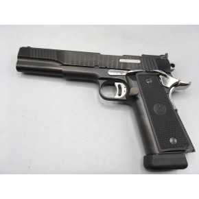 Pistolet .45ACP PETERS...