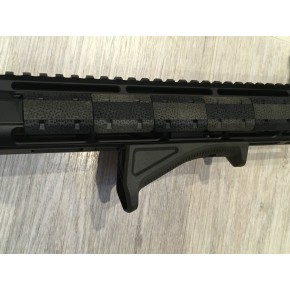 Bushmaster XM15-E2S calibre 5.56/223REM D'OCCASION