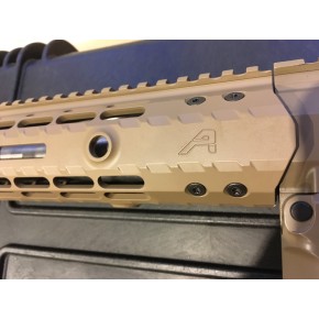 CARABINE TYPE AR10 DIAMONDBACK MODÈLE DB10 18" TAN d'occasion